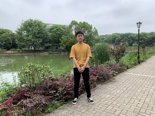 5839b5d5e75b412ab707ab85e470ef9f.jpg 牛皓翔.jpg