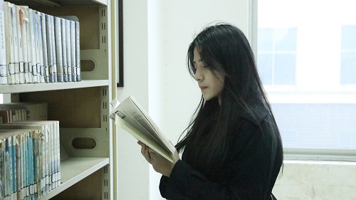 ff863163a7ba406d9ba725ff240d03f3.jpg 刘晓燕.jpg