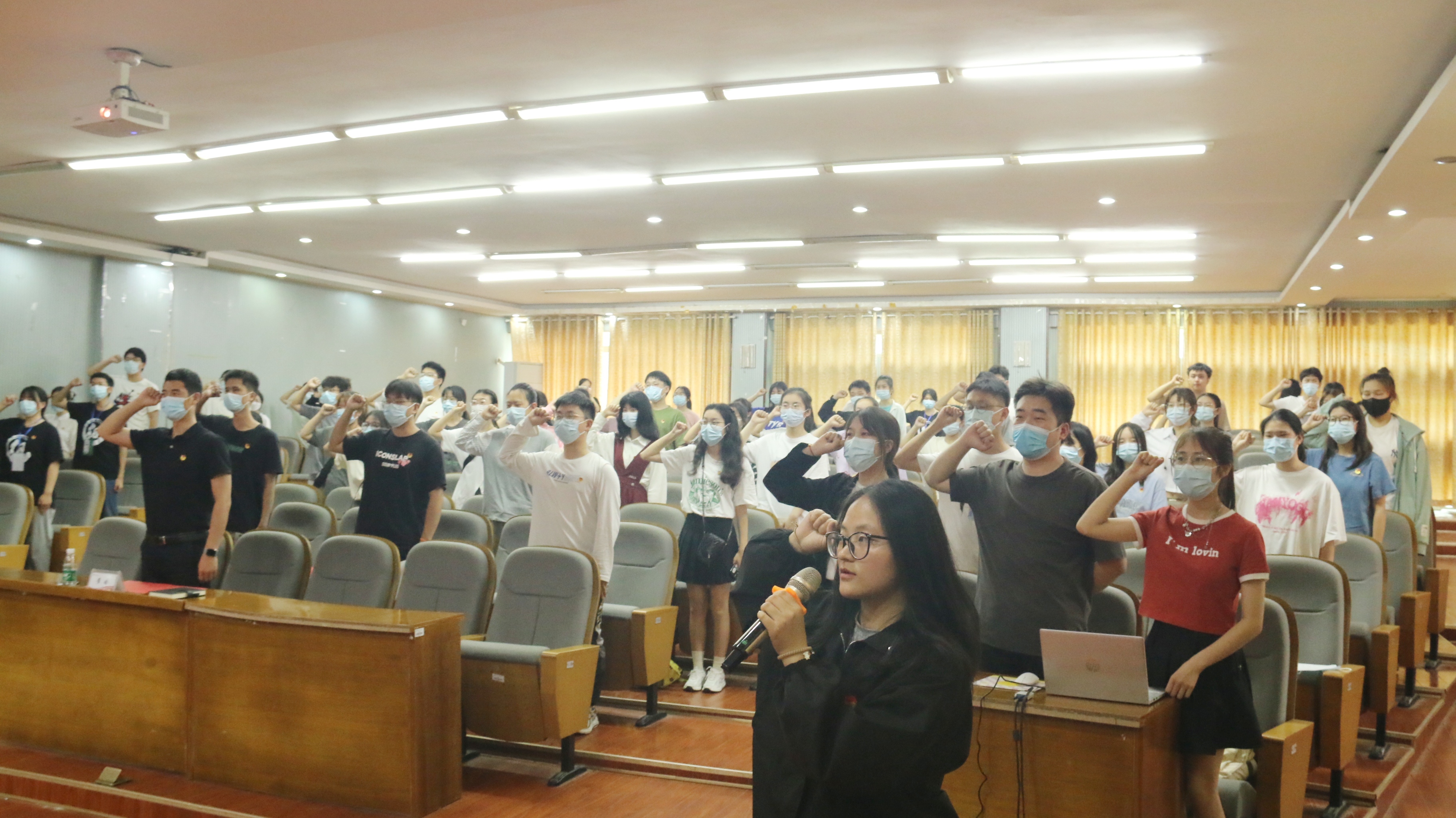 45ddc18eb2c4490fbb34b256f6953129.jpg 45ddc18eb2c4490fbb34b256f6953129.jpg