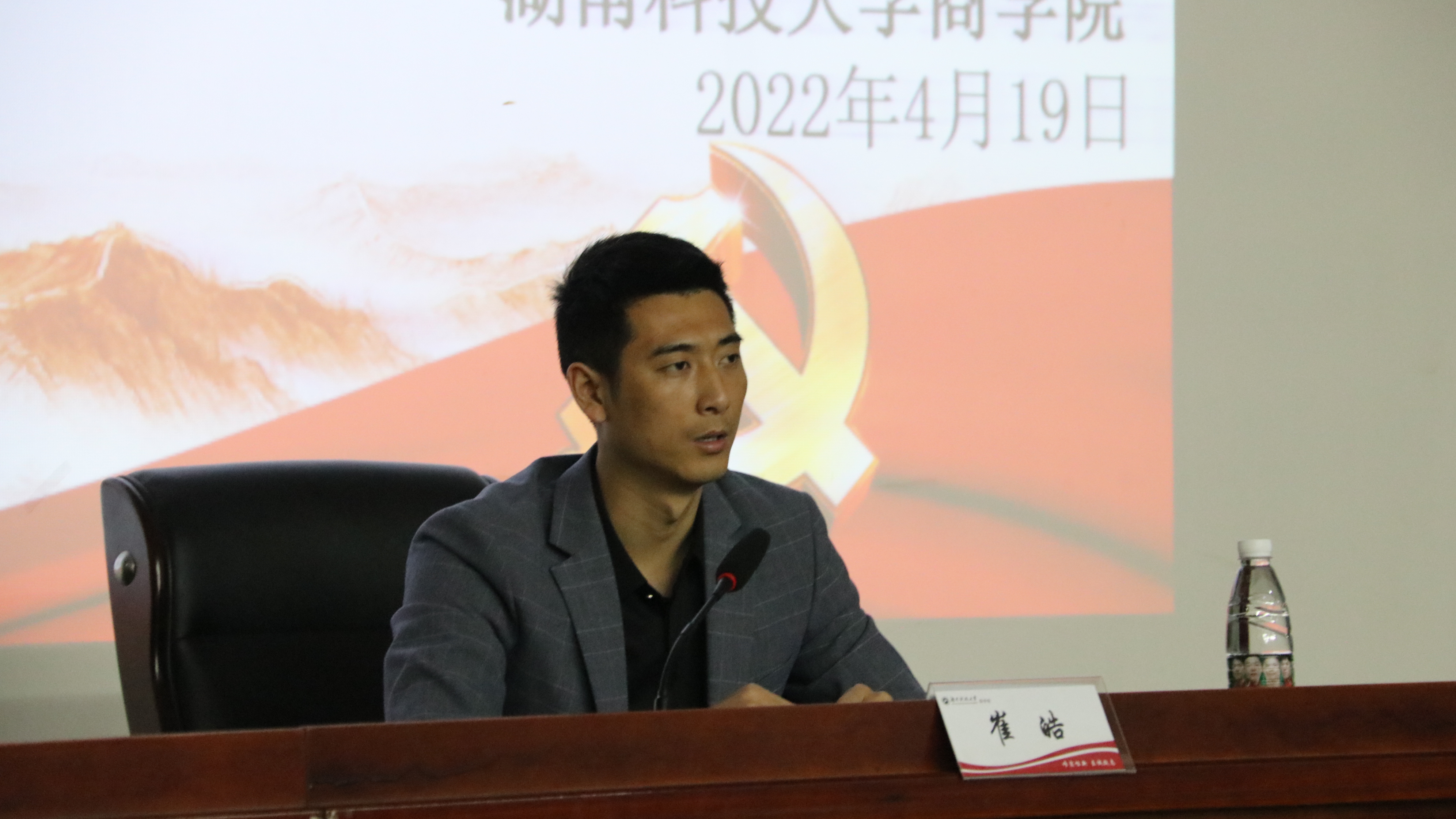 f175d94df1f24a2bb87d5e0f8d9631f4.jpg f175d94df1f24a2bb87d5e0f8d9631f4.jpg