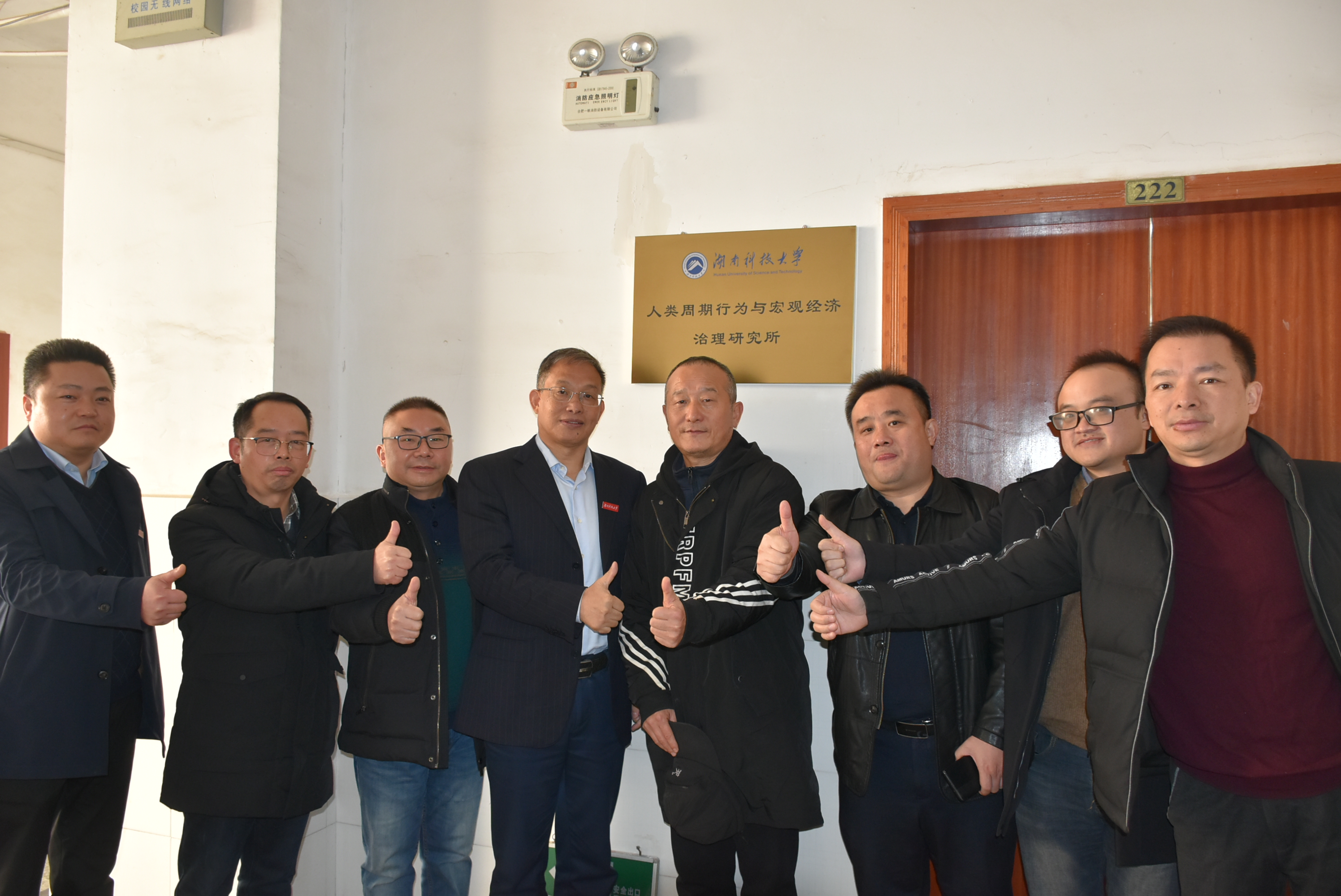 d39c9e80240a444fa2e3ea0da4029e10.jpg d39c9e80240a444fa2e3ea0da4029e10.jpg