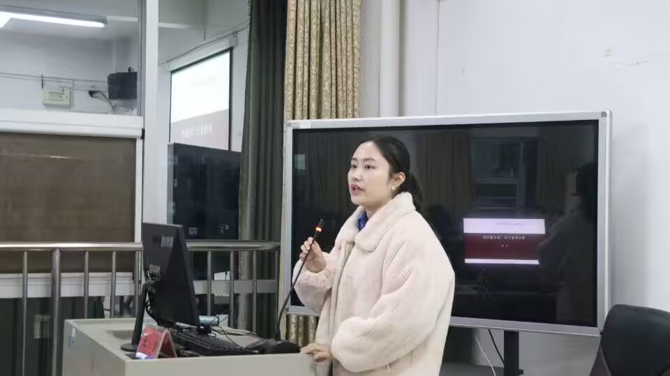 4b14d12504e140d8b644d029a0dbdbff.jpg 4b14d12504e140d8b644d029a0dbdbff.jpg