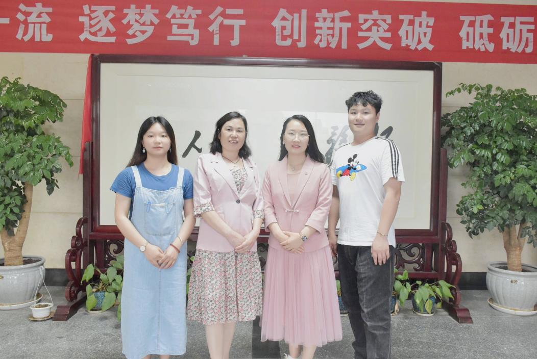 9f5438fa685b4f7dac25028ec0b6a2fb.jpg 9f5438fa685b4f7dac25028ec0b6a2fb.jpg