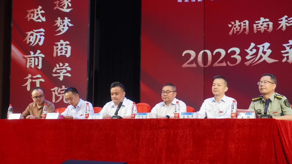 d83446e907ec4d5baa6aefdc0605a5f6.jpg d83446e907ec4d5baa6aefdc0605a5f6.jpg