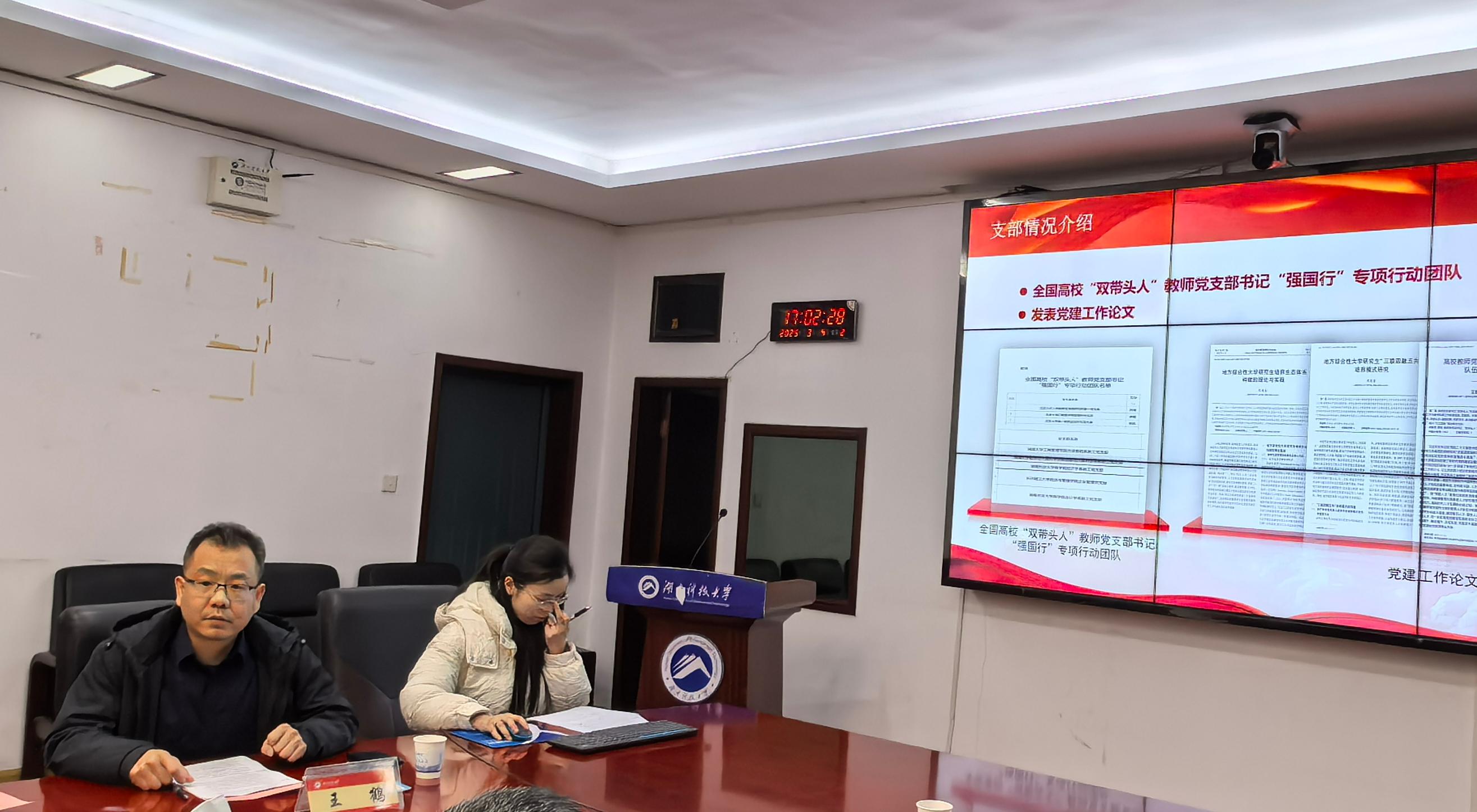 90140f270e7b459eb7f4d81397fc2765.jpg 90140f270e7b459eb7f4d81397fc2765.jpg