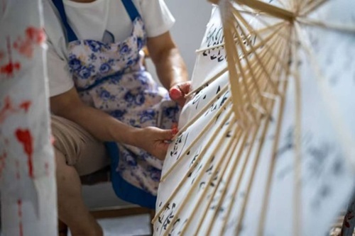 9eaf7edf25d24757a9a9d3055c235dba.jpg d.jpg