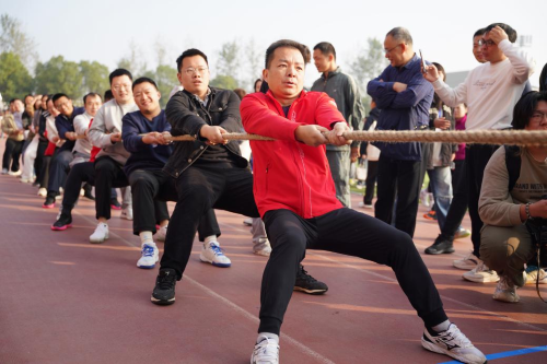 e9f3ccb74a234c9dbff14d5db0f9aa84.png 拔河.png